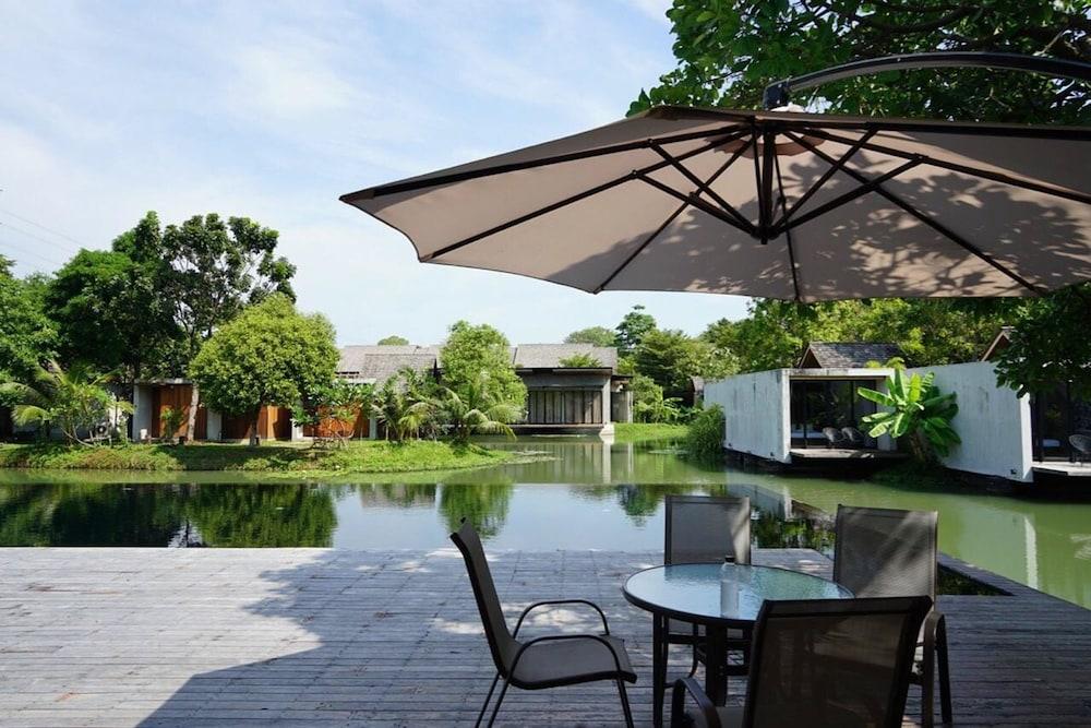 Into The Forest Resort Bangkok Extérieur photo
